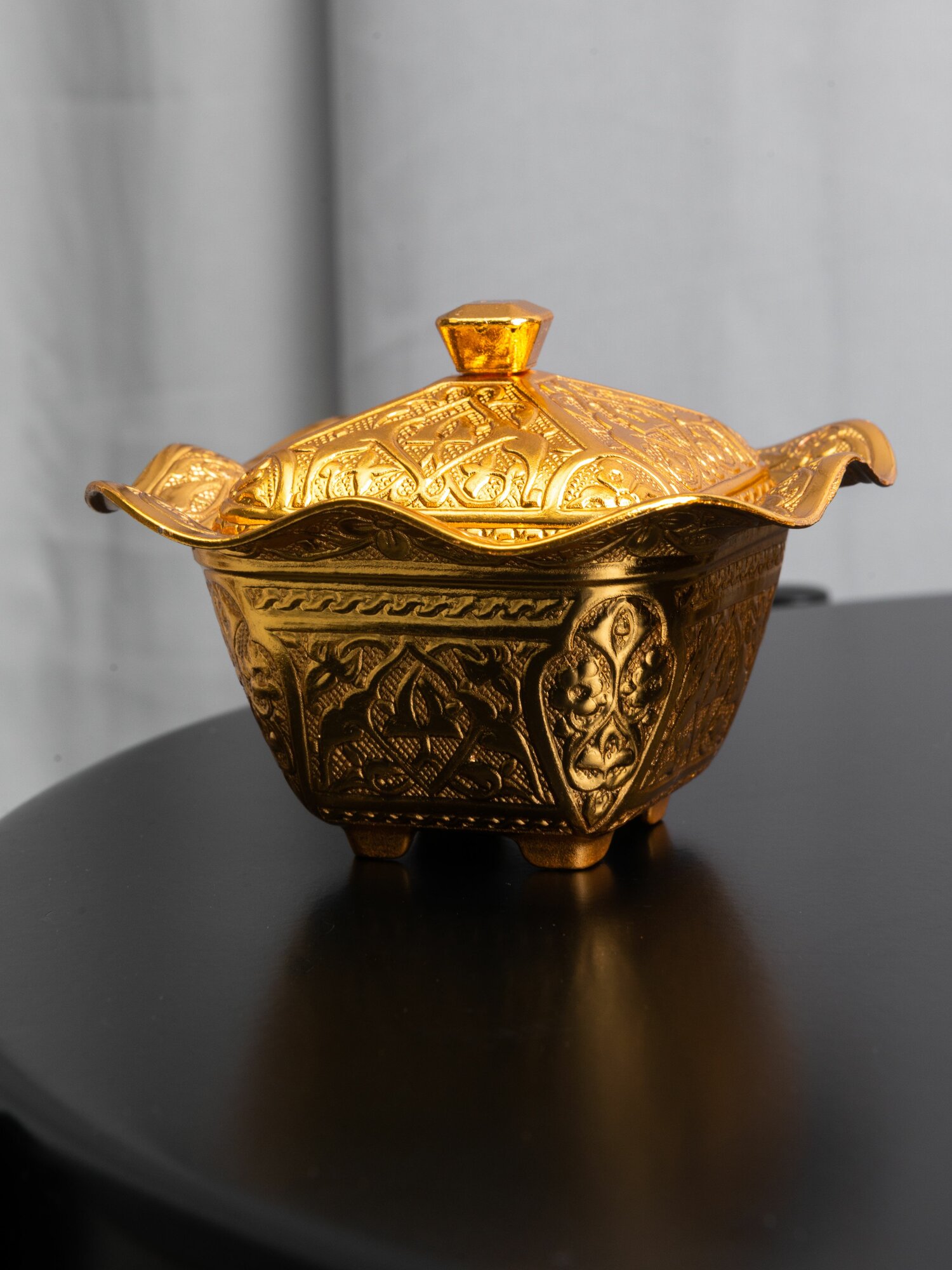 фото Лукумница конфетница сахарница шкатулка