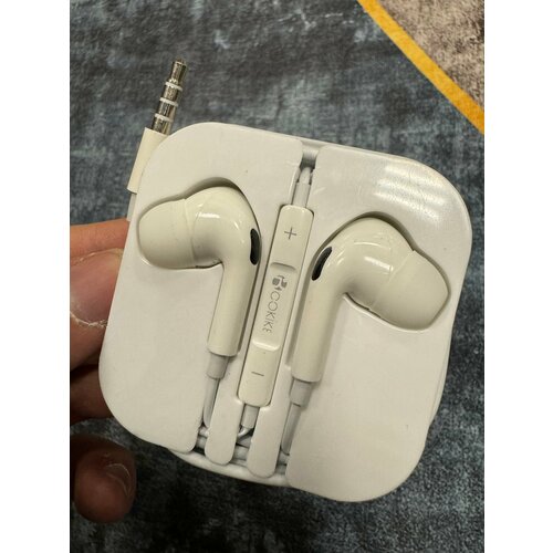Проводные наушники капельки с микрофоном и переключателем песен Cokike G6 116 Дцб 130см 32 Ом белый разъем 35мм для старых телефонов MyPads 588₽