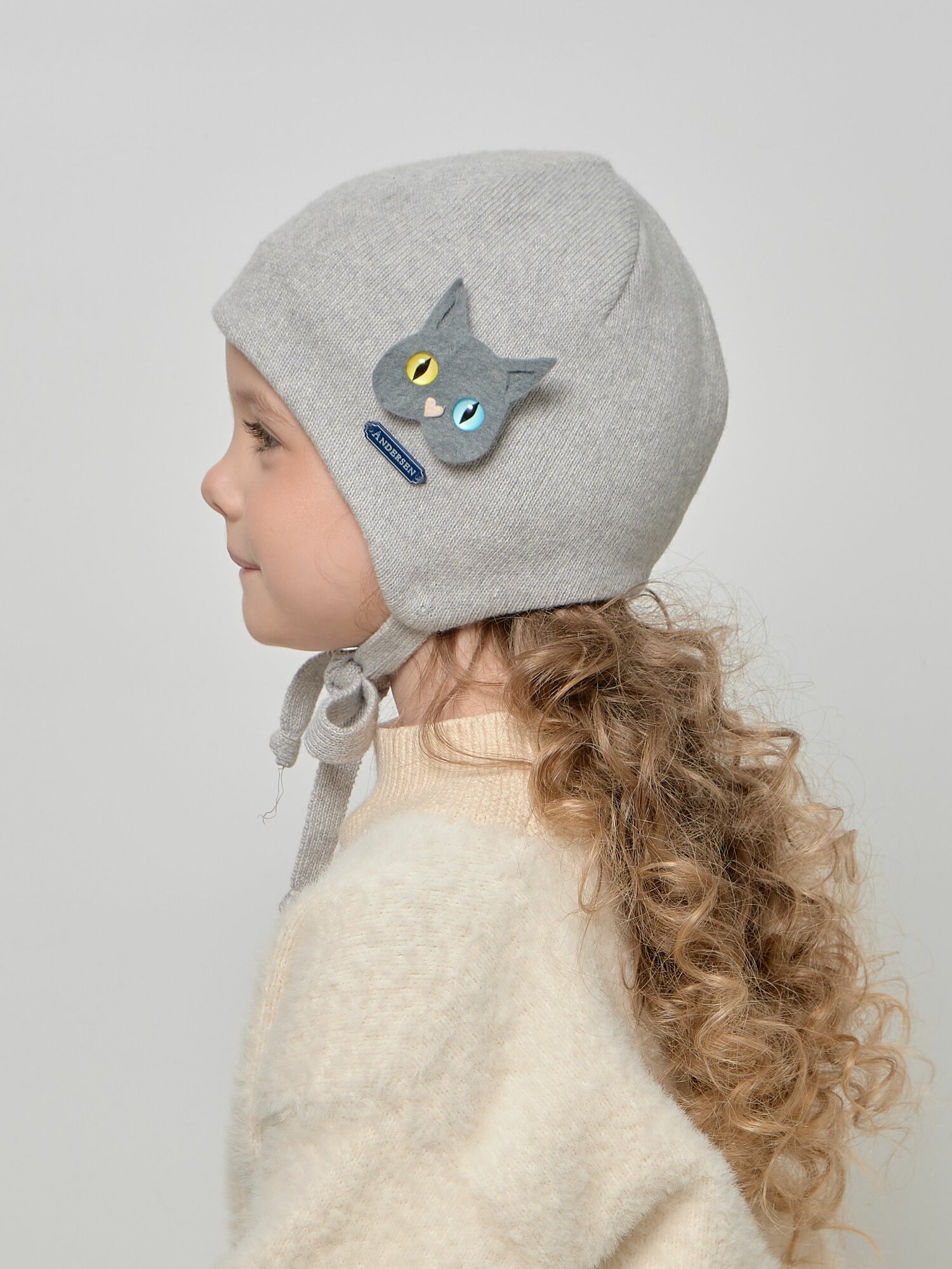 Шапка Андерсен Осень-зима 2023 для девочек, размер 48-50, серый — фото 1
