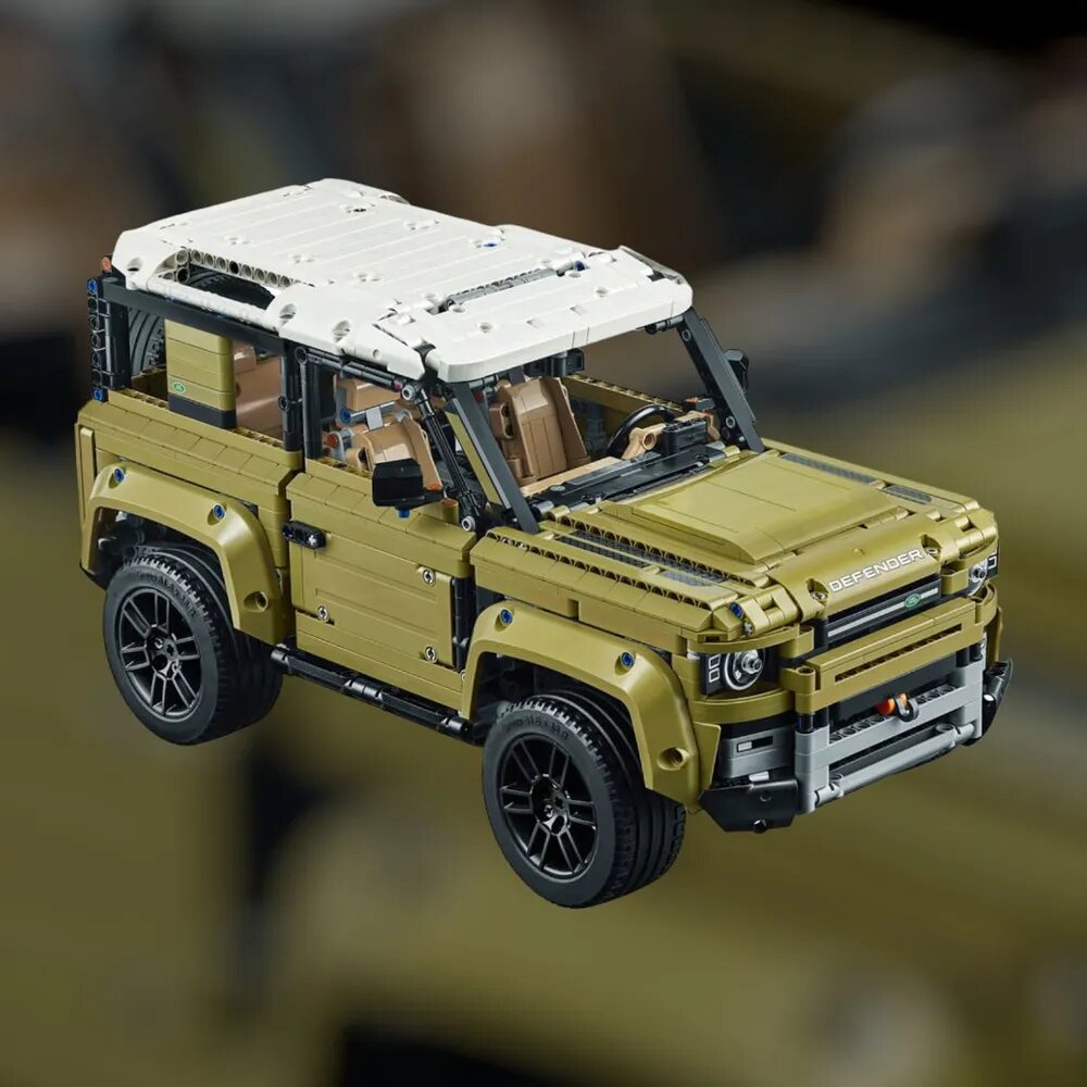 Конструктор/ Техник/ Land Rover Defender/ 2573 деталей/ 11450/ ребенку