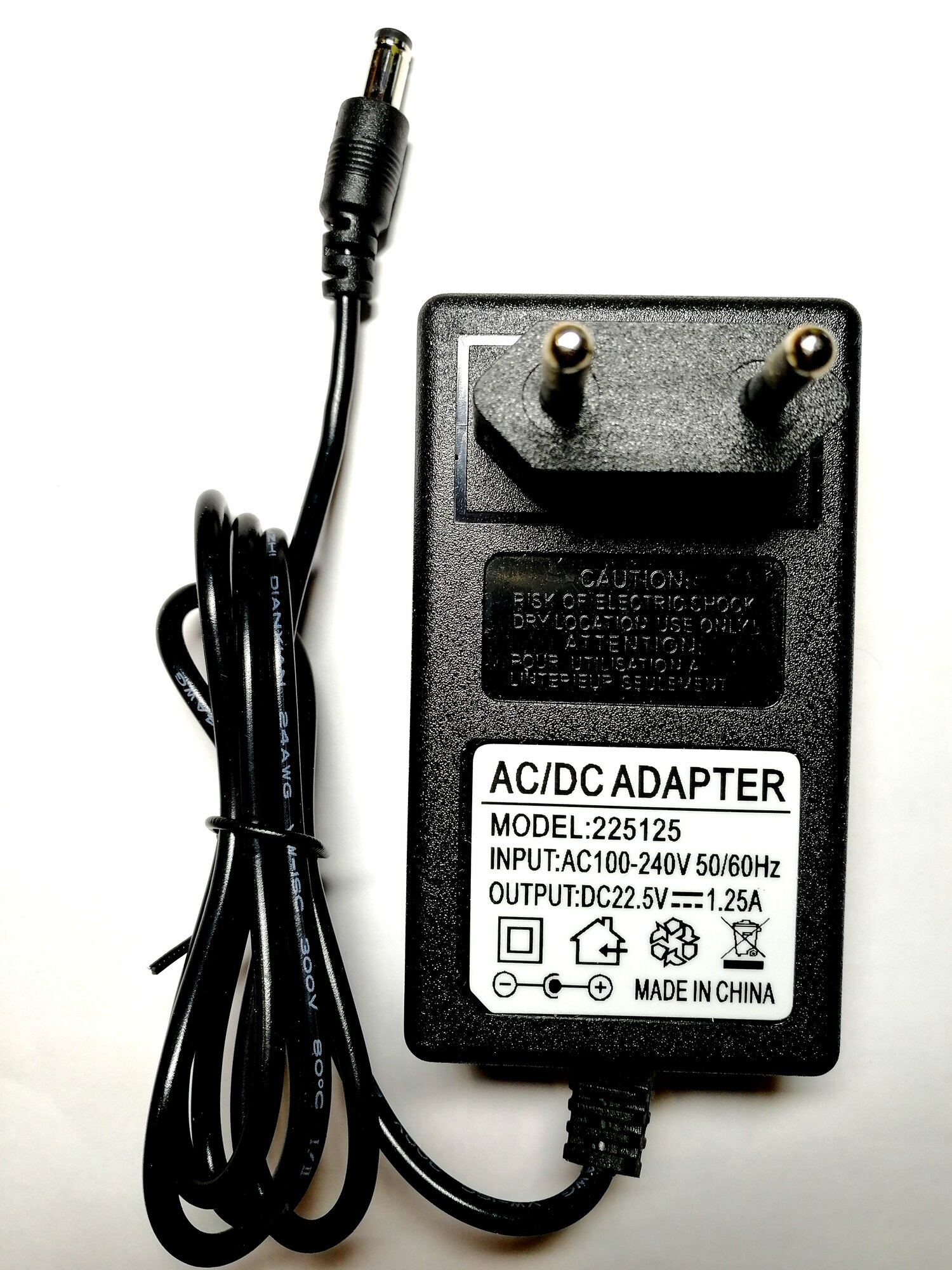 фото Зарядка для пылесоса iRobot ROOMBA 22.5V - 1.25A. Разъем 5.5х2.5