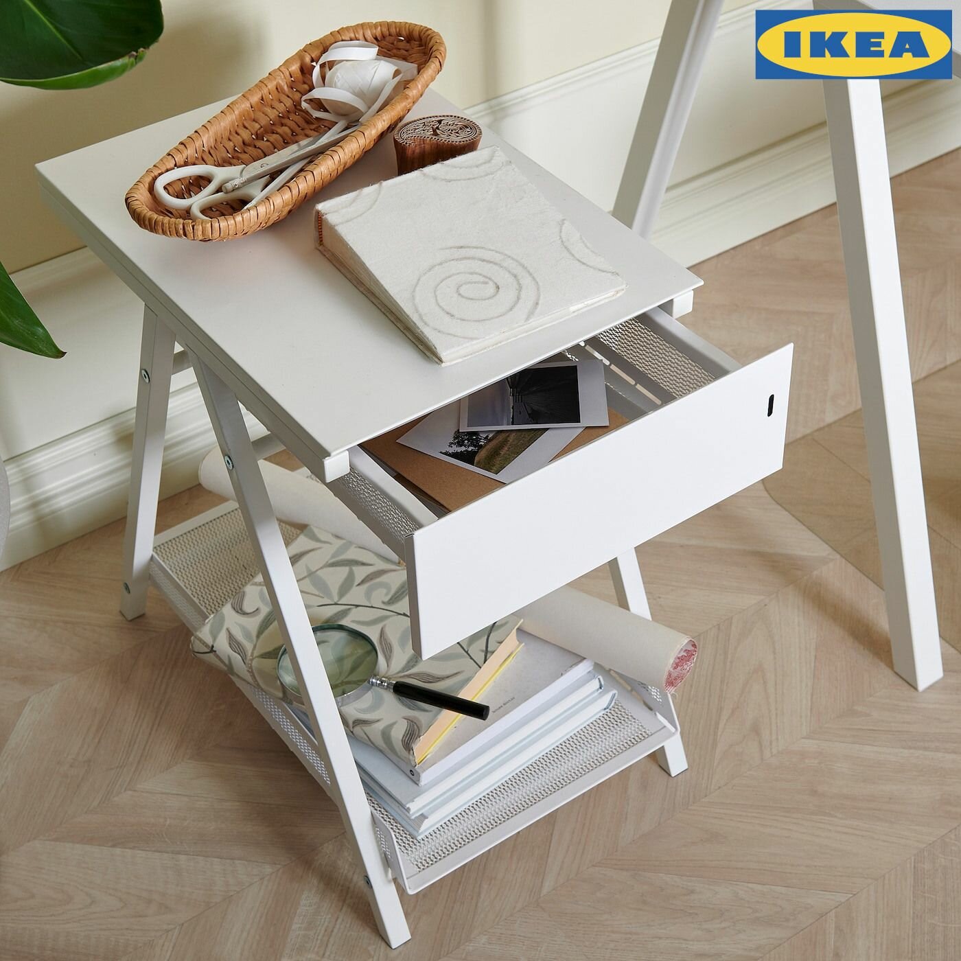 Столик тумба IKEA TROTTEN (икеа троттен)