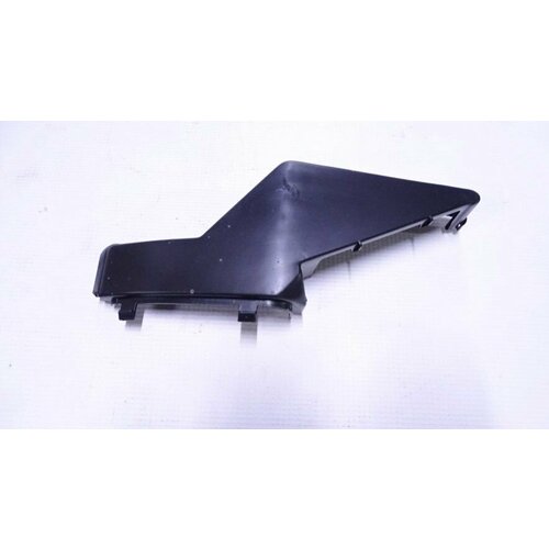 Дефлектор потока воздуха 2123 наруж правый 269₽