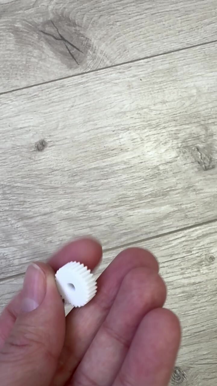 Шестерня складного зеркала — фото 1