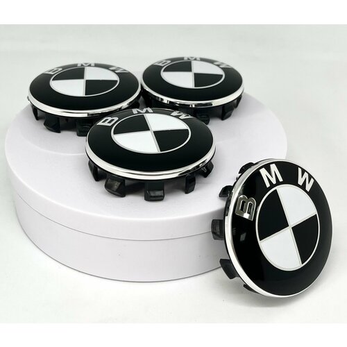 Колпачки заглушки на литые диски BMW (БМВ) 56мм 4 штуки черно-белые