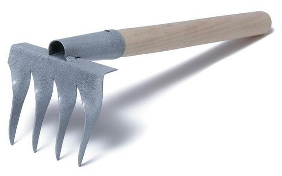 Грабли прямые, 4 витых зубца, длина 43 см, деревянная ручка - фотография № 1
