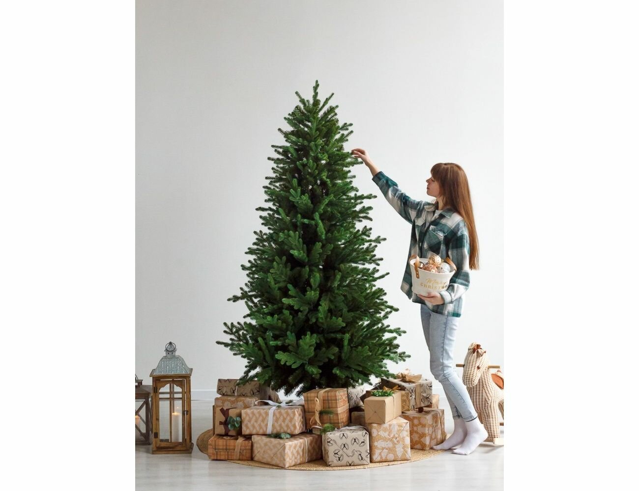 Искусственная елка Кредо Премиум 210 см, литая + ПВХ, GREEN TREES 641-131