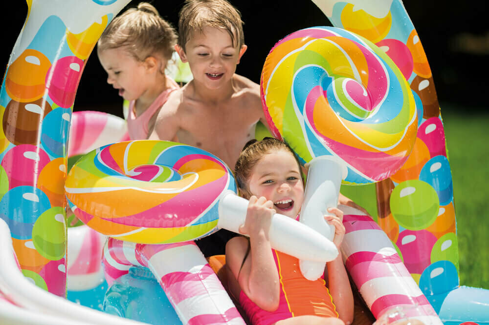 Игровой центр бассейн Территория сладостей 295х191х130 INTEX 57149 — фото 1