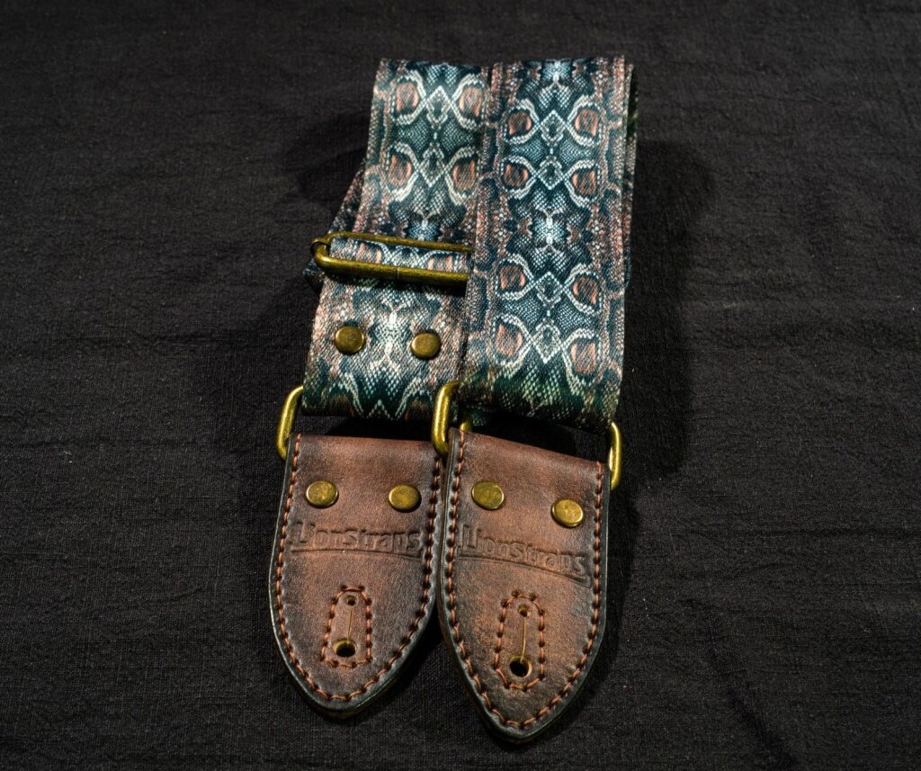 LS. P. ART.009 Ремень для гитары, полиэстер, LionStraps