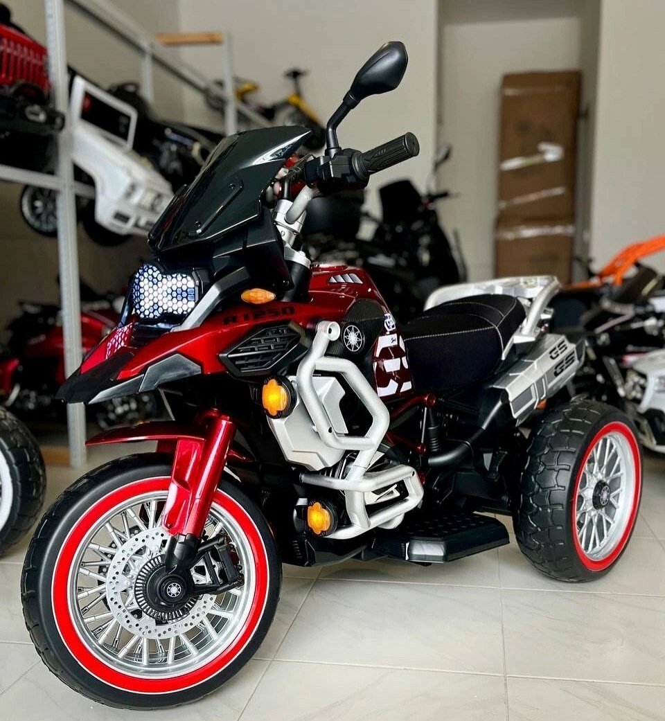 Электромотоцикл BMW -R1250 GS, для детей, 2 мотора, гелиевые колеса, кожаное сиденье,