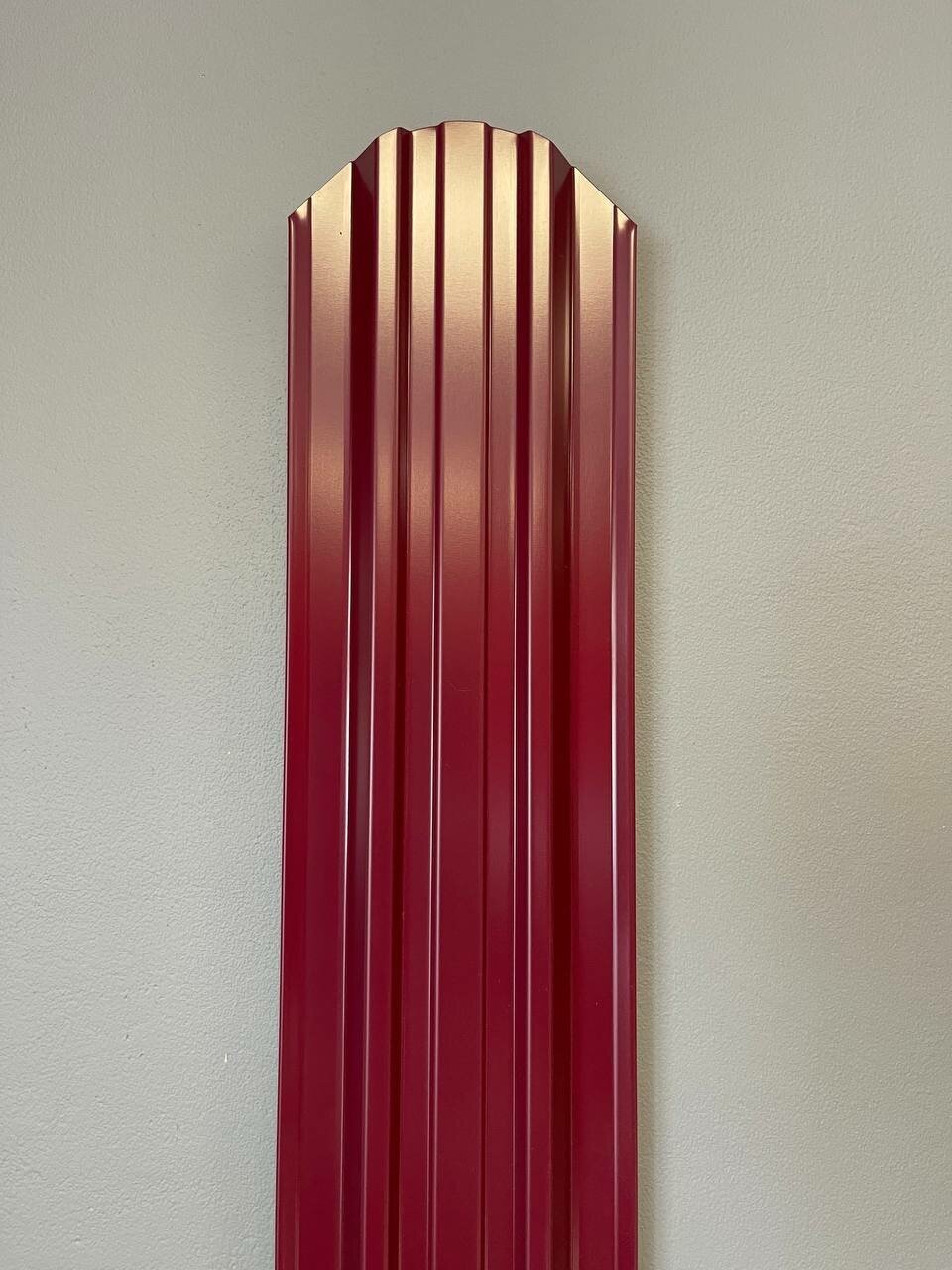 Штакетник металлический Премиум (евроштакетник) двухсторонний окрас, цвет винно-красный RAL 3005, высота 1.80 м, ширина планки 118мм - 10 шт