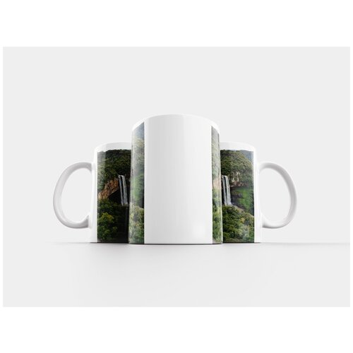 фото Кружка "газон, водопад, пейзаж" 320 мл lotsprints