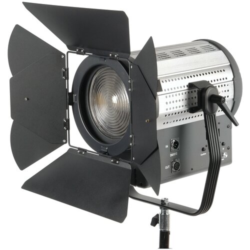 Осветитель студийный GreenBean Fresnel 500 LED X3 DMX 6599000₽