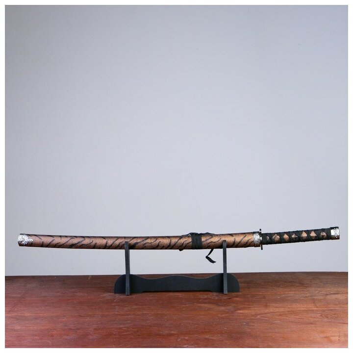 Сувенирное оружие «Катана на подставке», коричневые ножны под леопарда, 89см 740302
