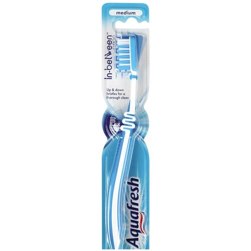 Зубная щетка Aquafresh IN-BETWEEN Clean, средняя 15841