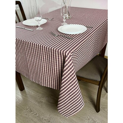 Скатерть жаккардовая 