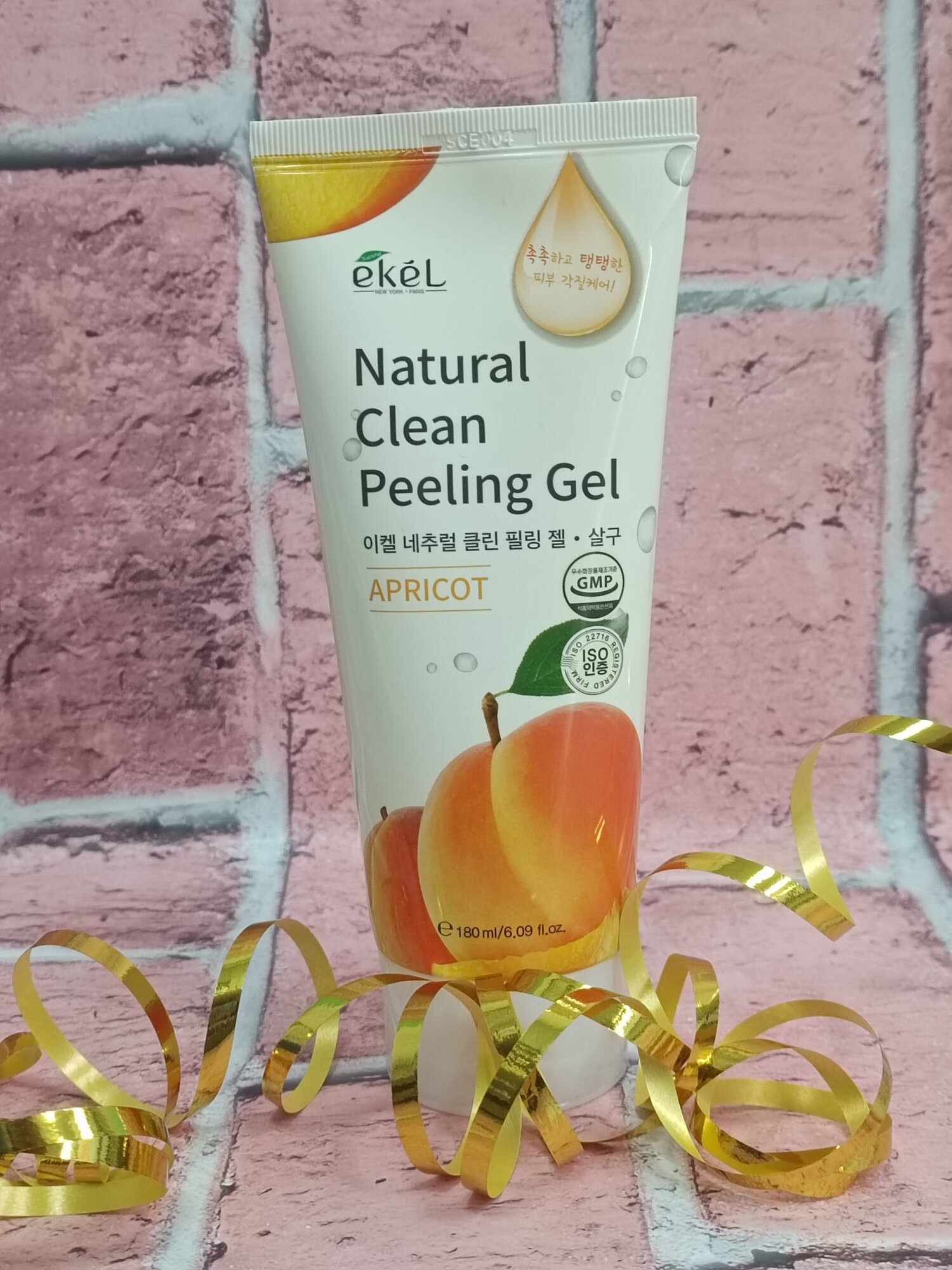 Пилинг-скатка с экстрактом абрикоса Natural clean peeling gel apricot Ekel/Екель 180мл EZEKIEL COSMETIC Co.,Ltd - фото №5