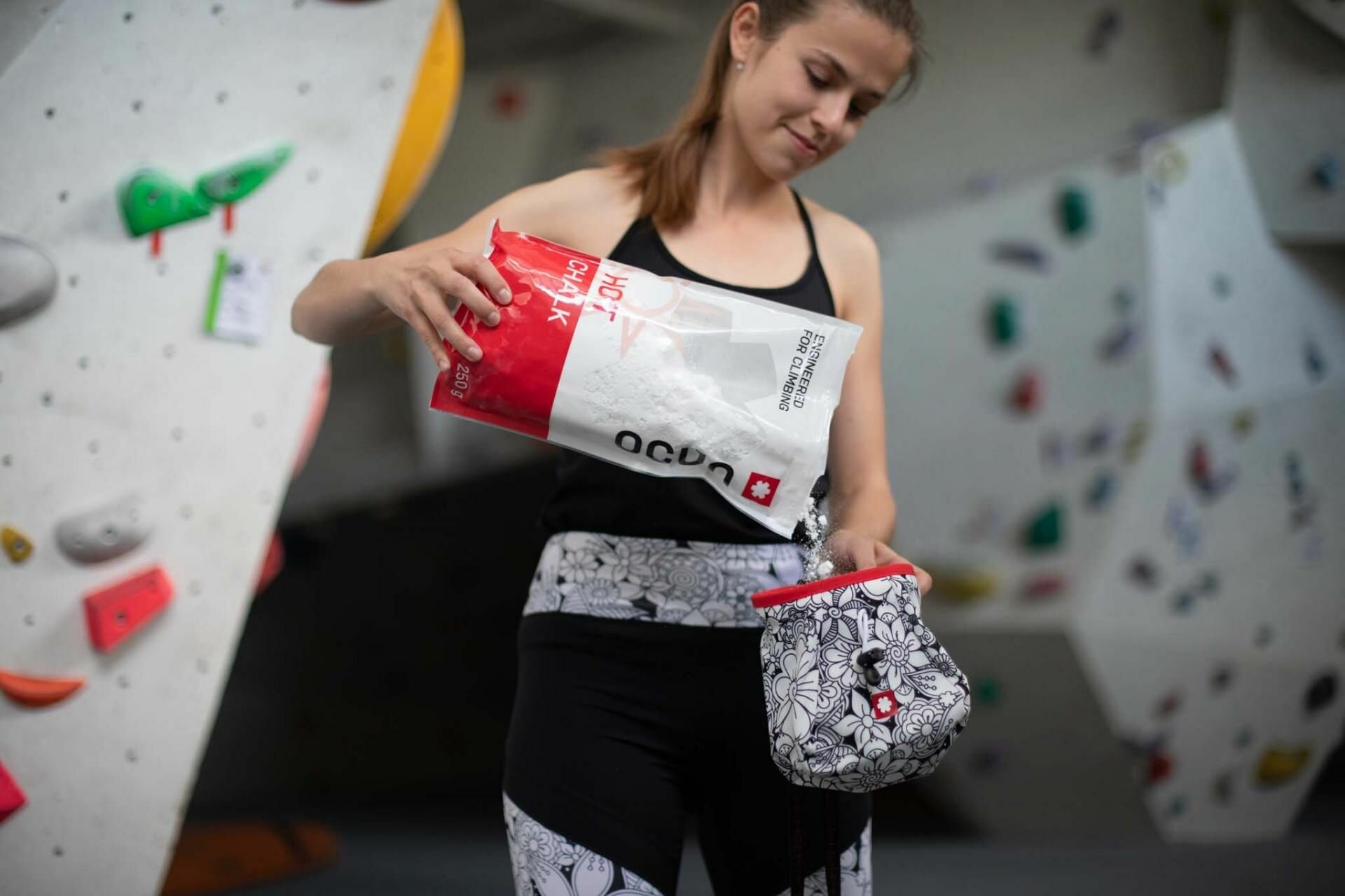 Магнезия OCUN CHALK CRUSHED 250 G — фото 1