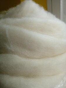 Фото Шерсть натуральная овечья кардочес, 200 г