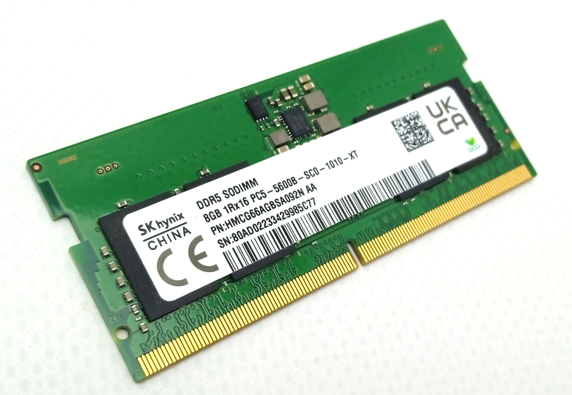 Оперативная память SK Hynix DDR5 8Gb 1Rx16 PC5-5600B SO-DIMM — фото 1