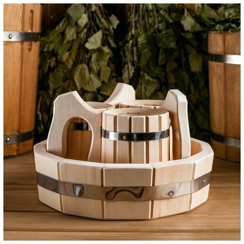 фото Набор из 3-х кружек на поддоне yandex market