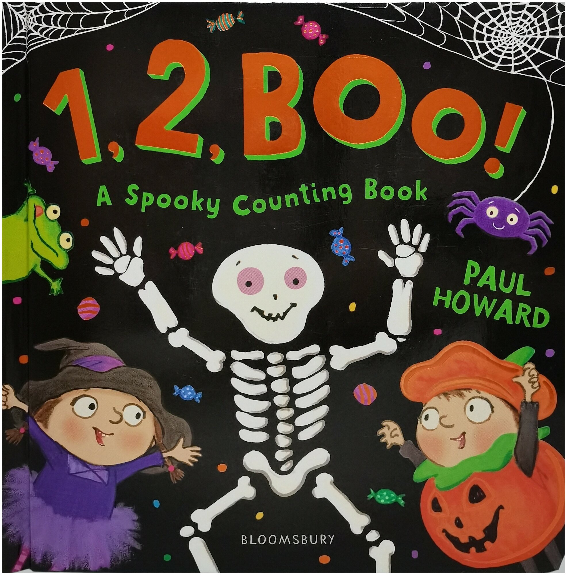 1, 2, BOO! A Spooky Counting Book - фото №1