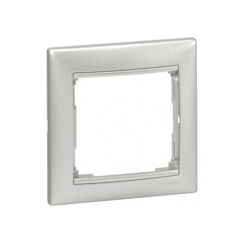  1  VALENA CLASSIC, , . 770151 Legrand (9.)