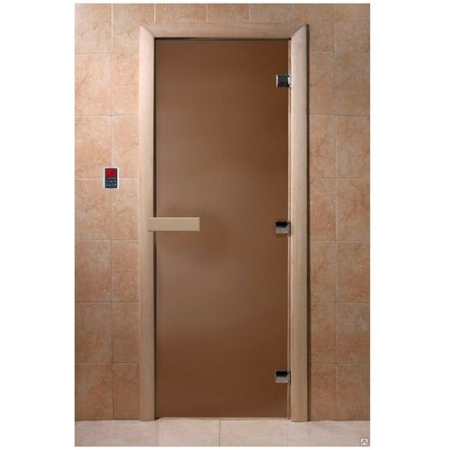 Дверь стеклянная для бани и сауны DW, Матовая бронза (коробка: осина/ольха 1900х700мм) дверь для сауны и бани акма aspen m 7х18 матовая бронза 8 мм коробка осина арт 264m