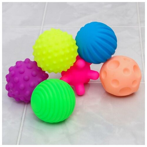 фото Крошка я набор игрушек для купания «шарики», 6 шт, с пищалкой, цвета и формы микс