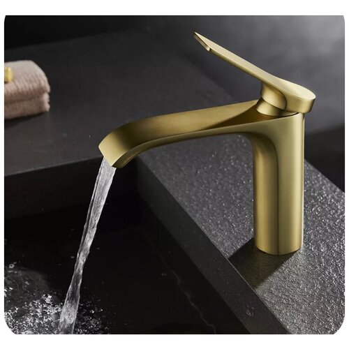 Золотой меситель водопад для раковины в ванной