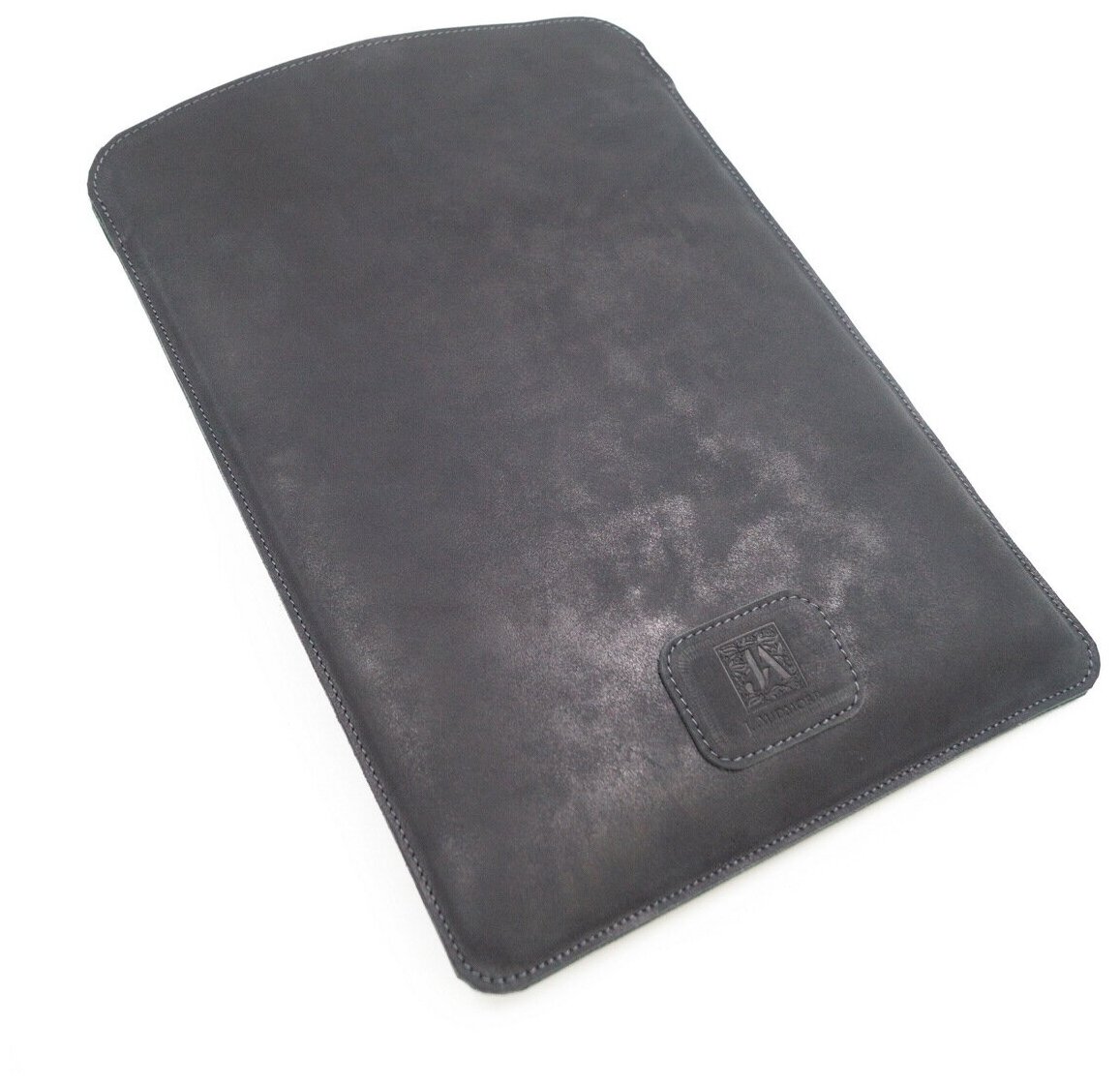 Кожаный чехол - карман J.Audmorr для Macbook 14 Pro (2021) / Ноутбука 13,3"-14", с размерами до 325 х 225 х 18 мм,, черный, NewBridge 13.3 Coal