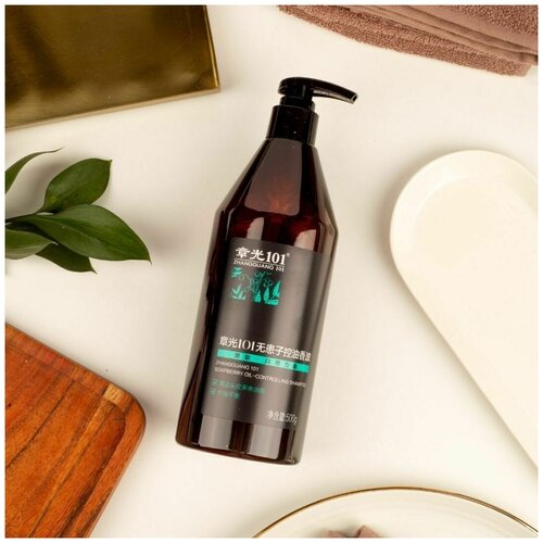 Себорегулирующий шампунь с мыльным деревом Zhangguang 101 Soapberry Oil Controlling Shampoo