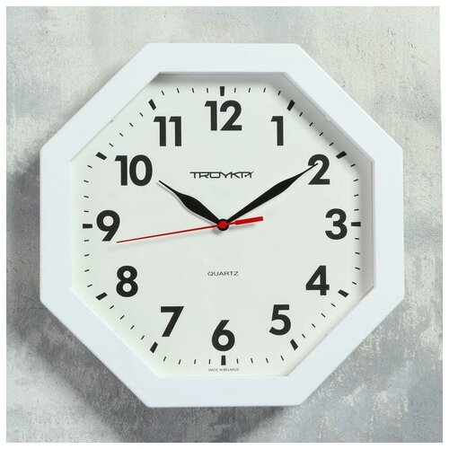 фото Часы настенные восьмигранные "классика", белая рамка, 29х29 см mikimarket