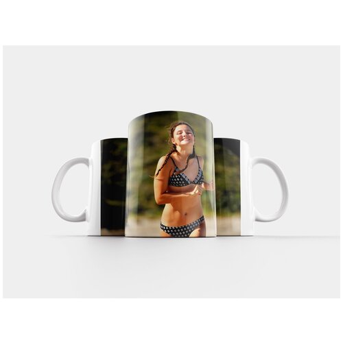 фото Кружка "девочка, пляж, бикини" 320 мл lotsprints