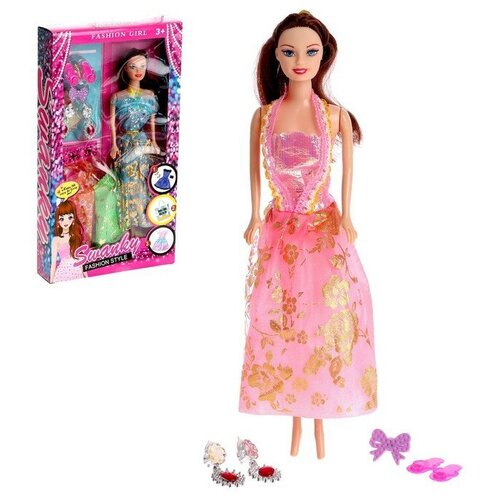 Кукла-модель «Катя» с набором платьев и аксессуарами, микс