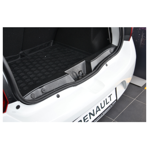 PT накладка в проем багажника черная Sandero Stepway 2014-