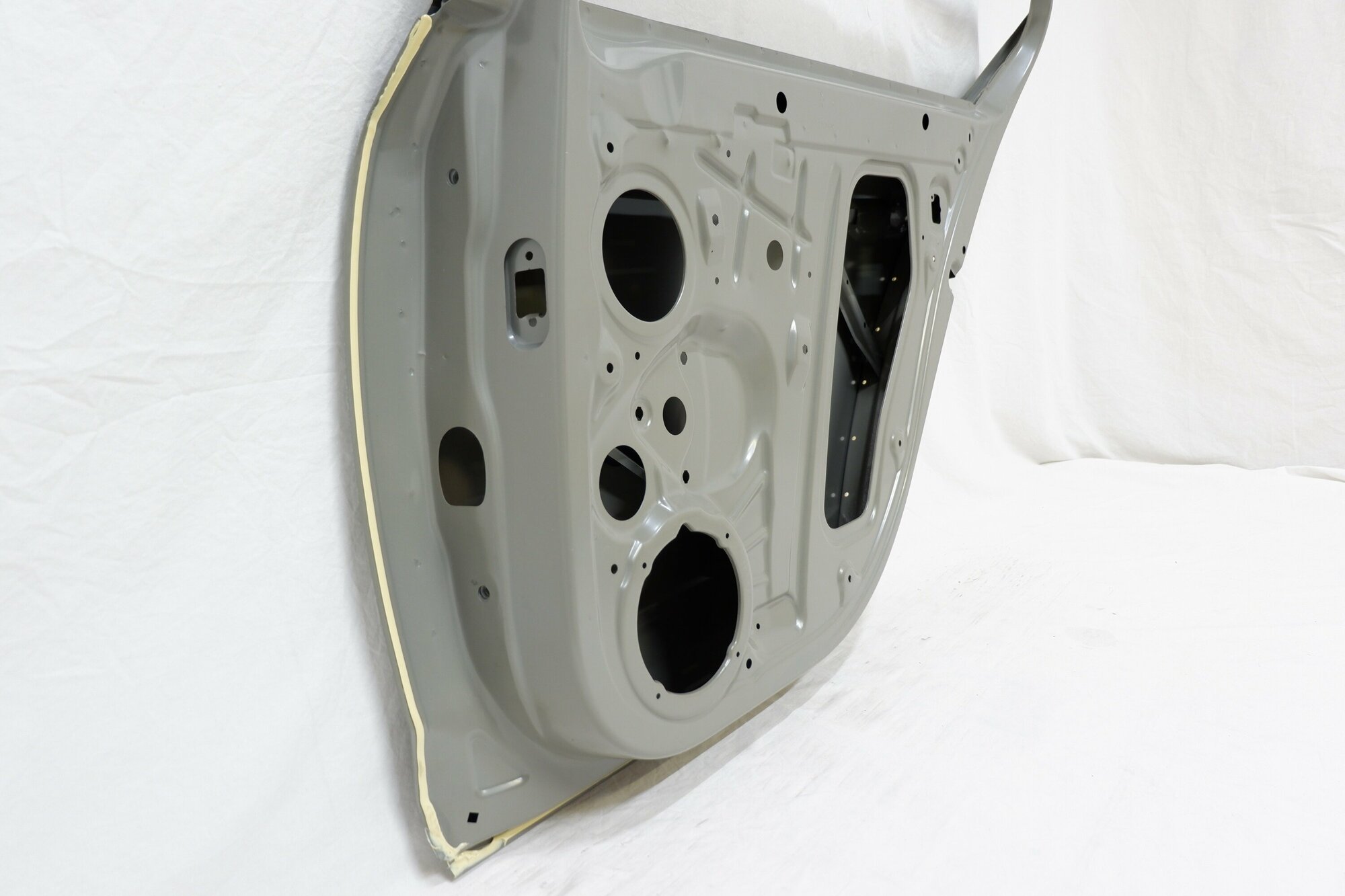 Дверь задняя правая Skoda Octavia 3 A7 2013-2020 5E5833052b