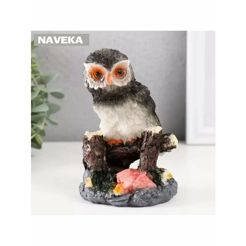 Сувенир полистоун Филин на скалистом пригорке 8х85х125 835₽