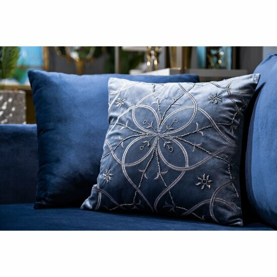 Подушка декоративная с вышивкой "Узор" синяя (70SW-28070) Garda Decor - фото №3