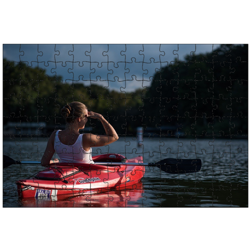 фото Магнитный пазл 27x18см."женщина, каякинг, лодка" на холодильник lotsprints