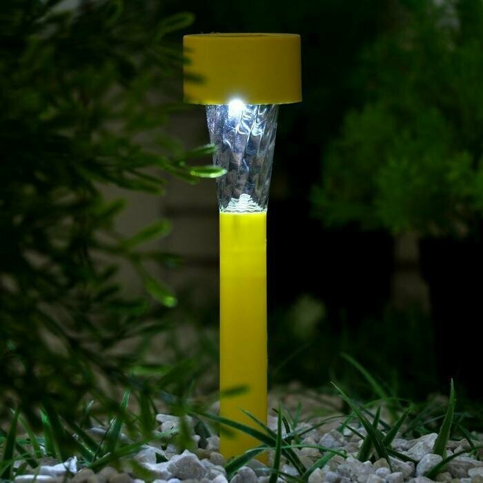 Фонарь садовый на солнечной батарее "Трапеция", 30 см, d 4.5 см,1 led, пластик, желтая ножка