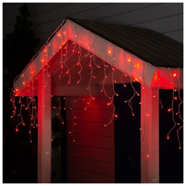 фото Гирлянда уличная Luazon Lighting "Бахрома" УМС, 3*0,6 м, 3W LED-160-220V, нить белая, свечение красное (1080176)