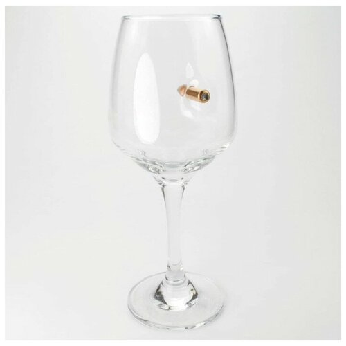 Бокал Шери с пулей