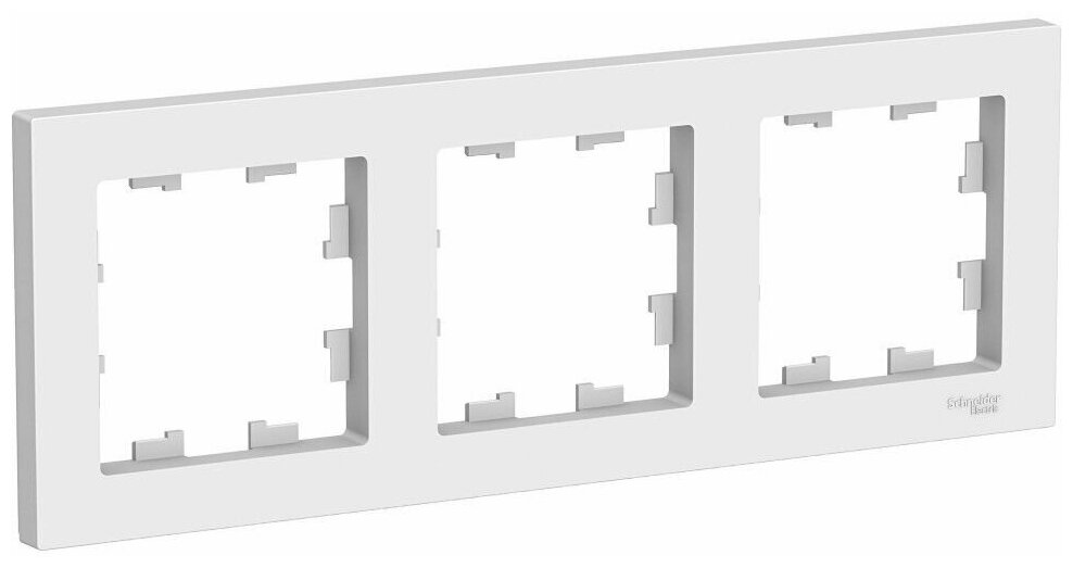 Рамка Schneider Electric AtlasDesign трехместная универсальная белая (комплект из 4 шт) - фотография № 1