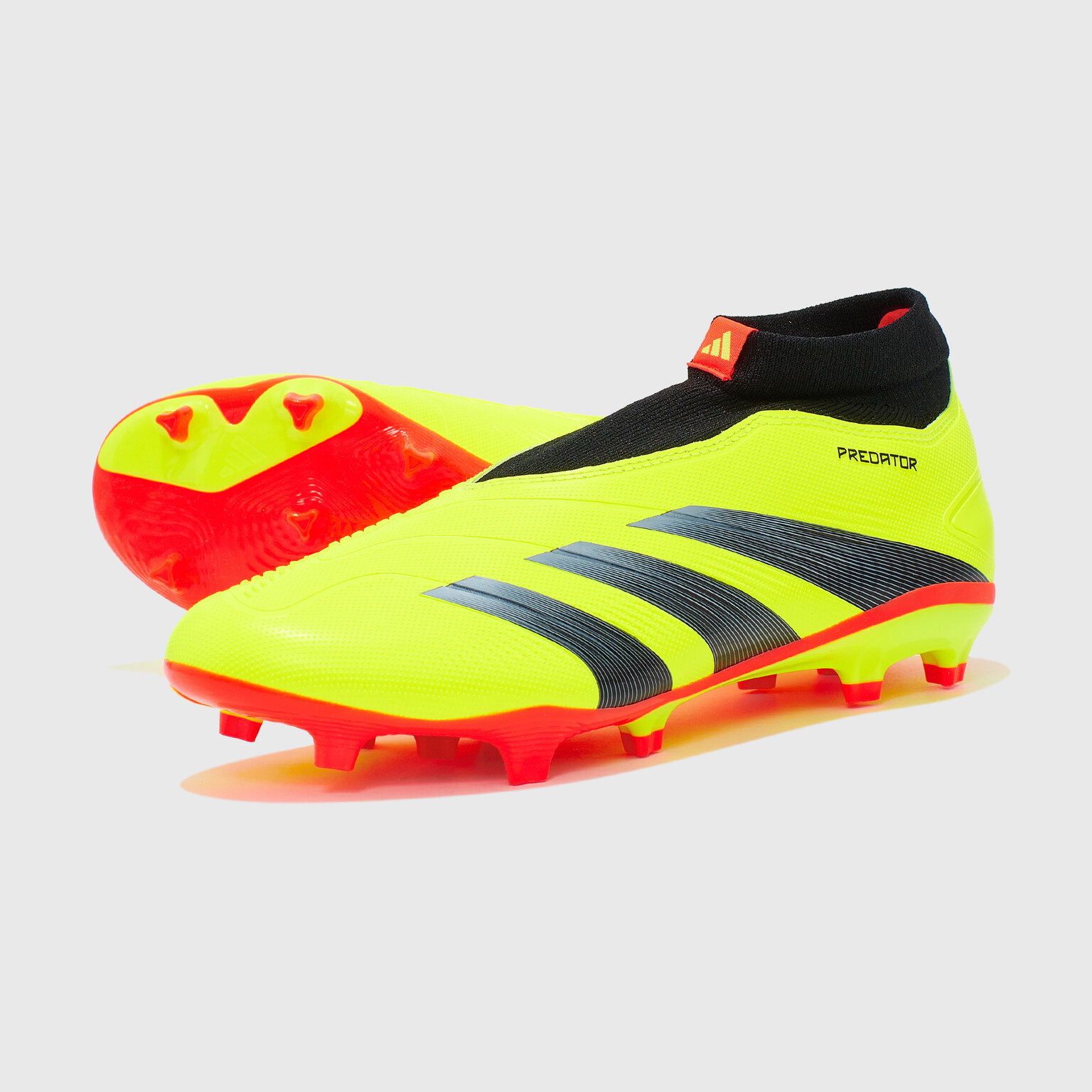 Бутсы Adidas Predator League Laceless FG IG7766, размер 40 (7.5 UK), Желтый
