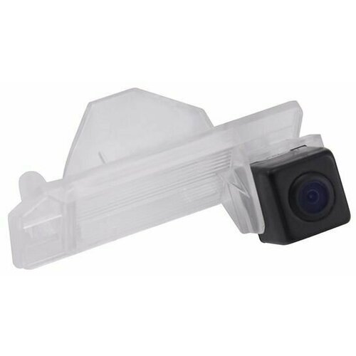 Камера заднего вида с матрицей CCD для автомобиля Peugeot 4008 с 2012 года с углом обзора 175 5900₽