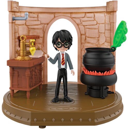 Игровой набор Spin Master Harry Potter Кабинет Зельеварения 6061847 игровой набор spin master harry potter кабинет зельеварения 6061847