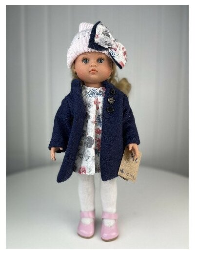 Кукла Нэни в синем пальто и белой шапке 42 см