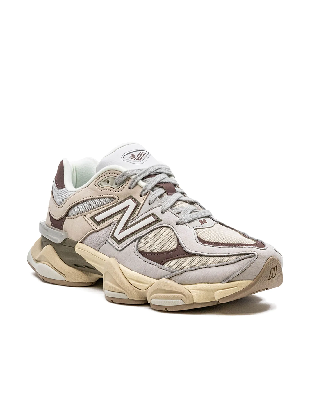 Кроссовки New Balance New Balance 9060, полнота 4 (RU)/ на узкую и среднюю стопу, размер 40, белый/хаки — фото 1