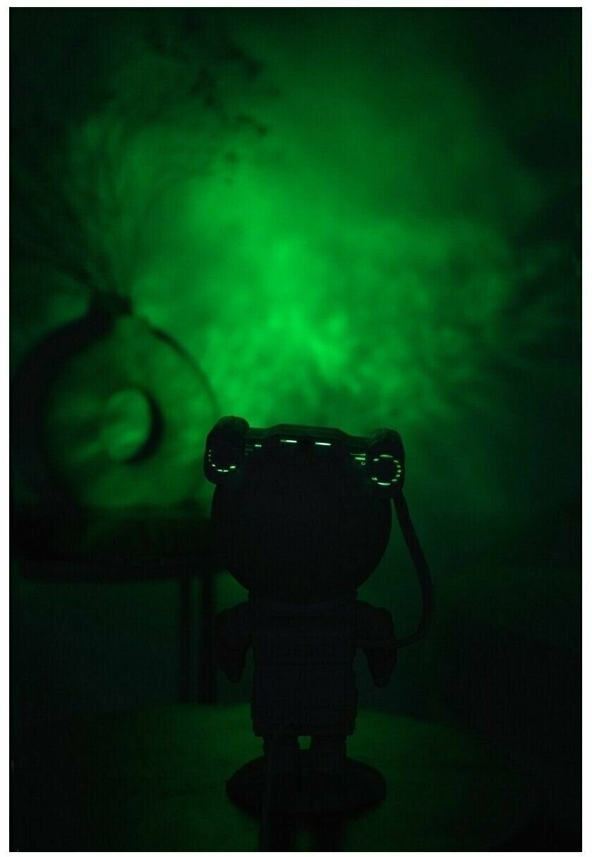 Ночник проектор звездного неба Grand Price, с пультом управления, "Астронавт", белый - фотография № 5